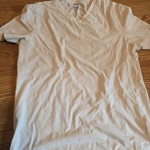 H&M Men's Off-White V-Neck Tee